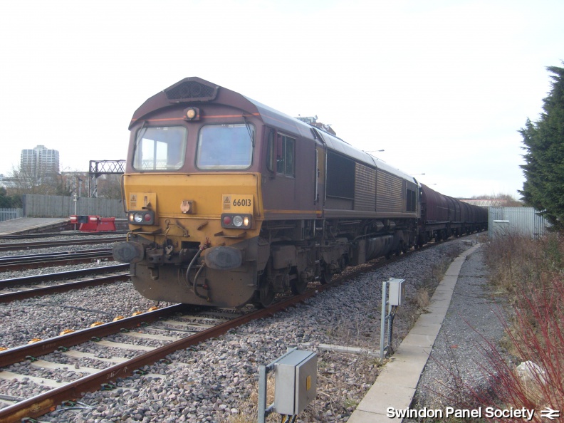 66013 brings a steel train off Hawksworth Terminal_14680008935_o.jpg