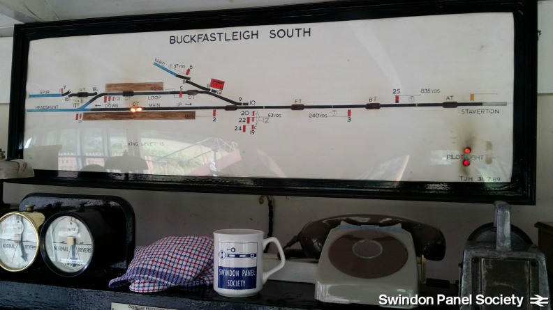 Mug in Buckfastleigh South 14663448244 o